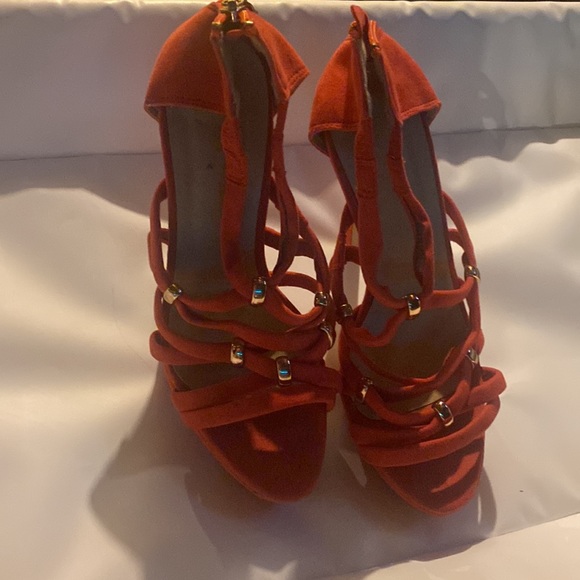 Orange suede strappy heels - Picture 2 of 2